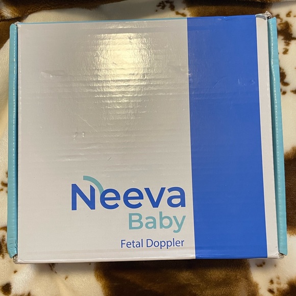 Neeva Baby, like new, white - Picture 1 of 2